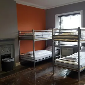 https://albatross-backpackers-in.hotels-newcastle-upon-tyne.com